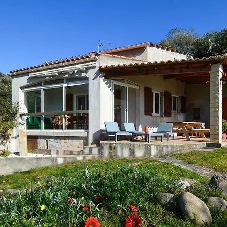 Semesterbostad 3 Bedroom Amazing In Casaglione